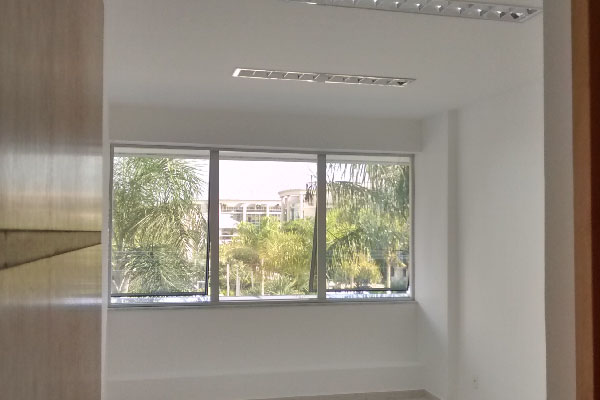 Venda/Aluguel de Sala Comercial O2 Corporate Offices - Escritório em Tijucas/RJ