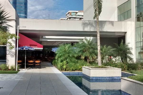 Venda/Aluguel de Sala Comercial O2 Corporate Offices - Escritório em Tijucas/RJ